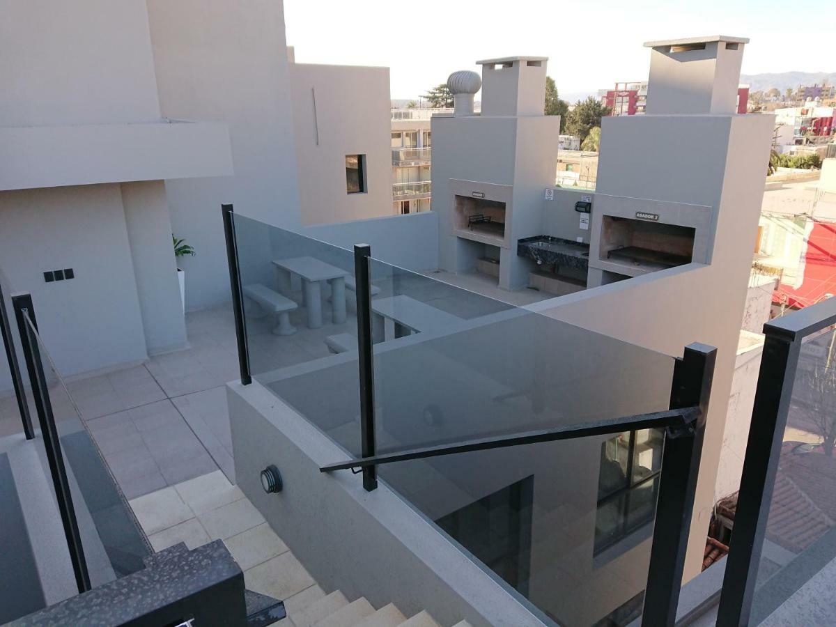Departamento De Excelente Categoria Apartment Villa Carlos Paz Ngoại thất bức ảnh